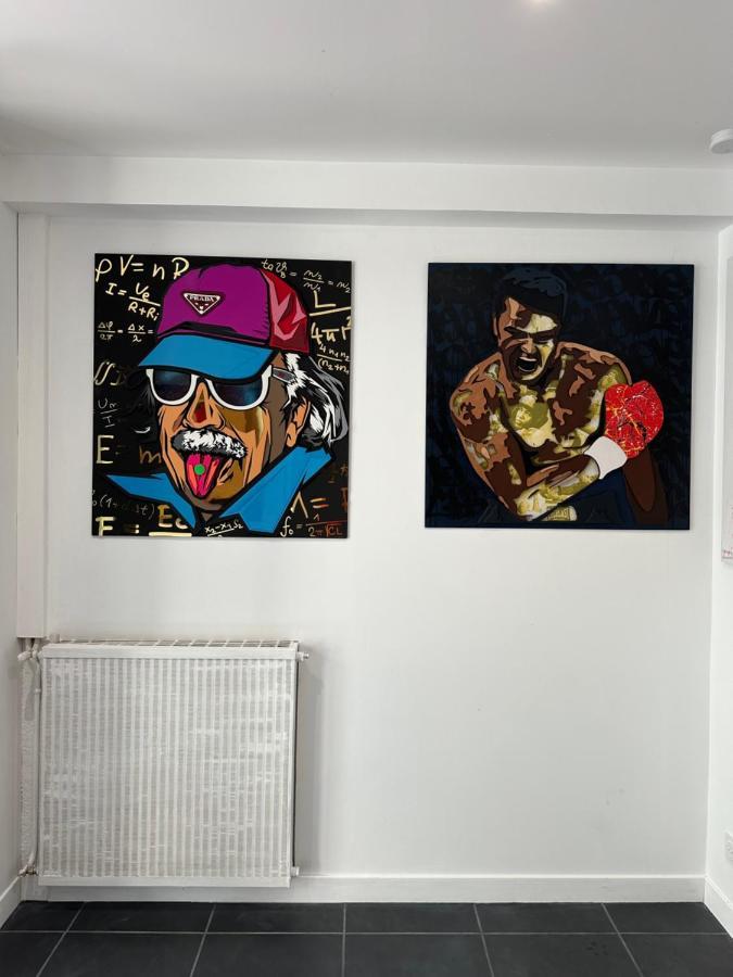Pop Appart Appartement Artiste Configure En Galerie Dart A 200 M Du Centre Ville Avec Parking Prive Et Securise Gratuit Dans Copropriete Avignon Exterior foto