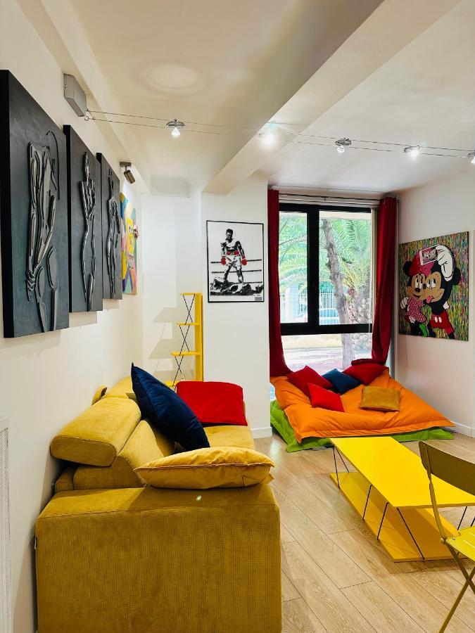 Pop Appart Appartement Artiste Configure En Galerie Dart A 200 M Du Centre Ville Avec Parking Prive Et Securise Gratuit Dans Copropriete Avignon Exterior foto